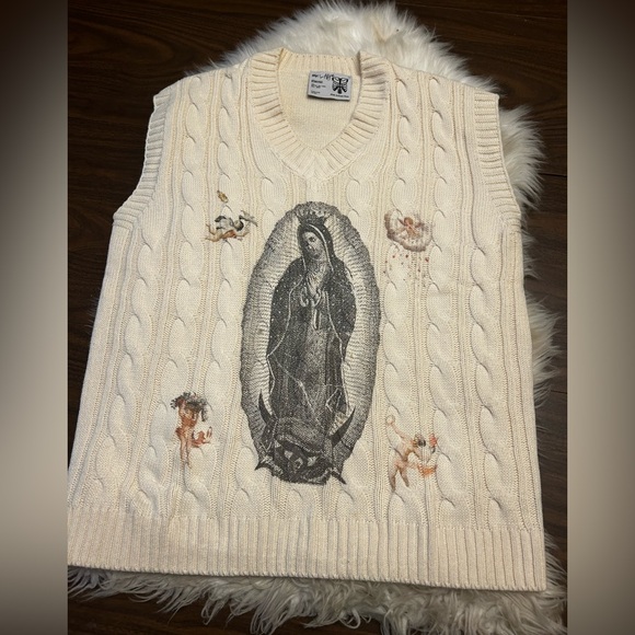 Angels Hand Printed Cable Knit Vest - Picture 2 of 14